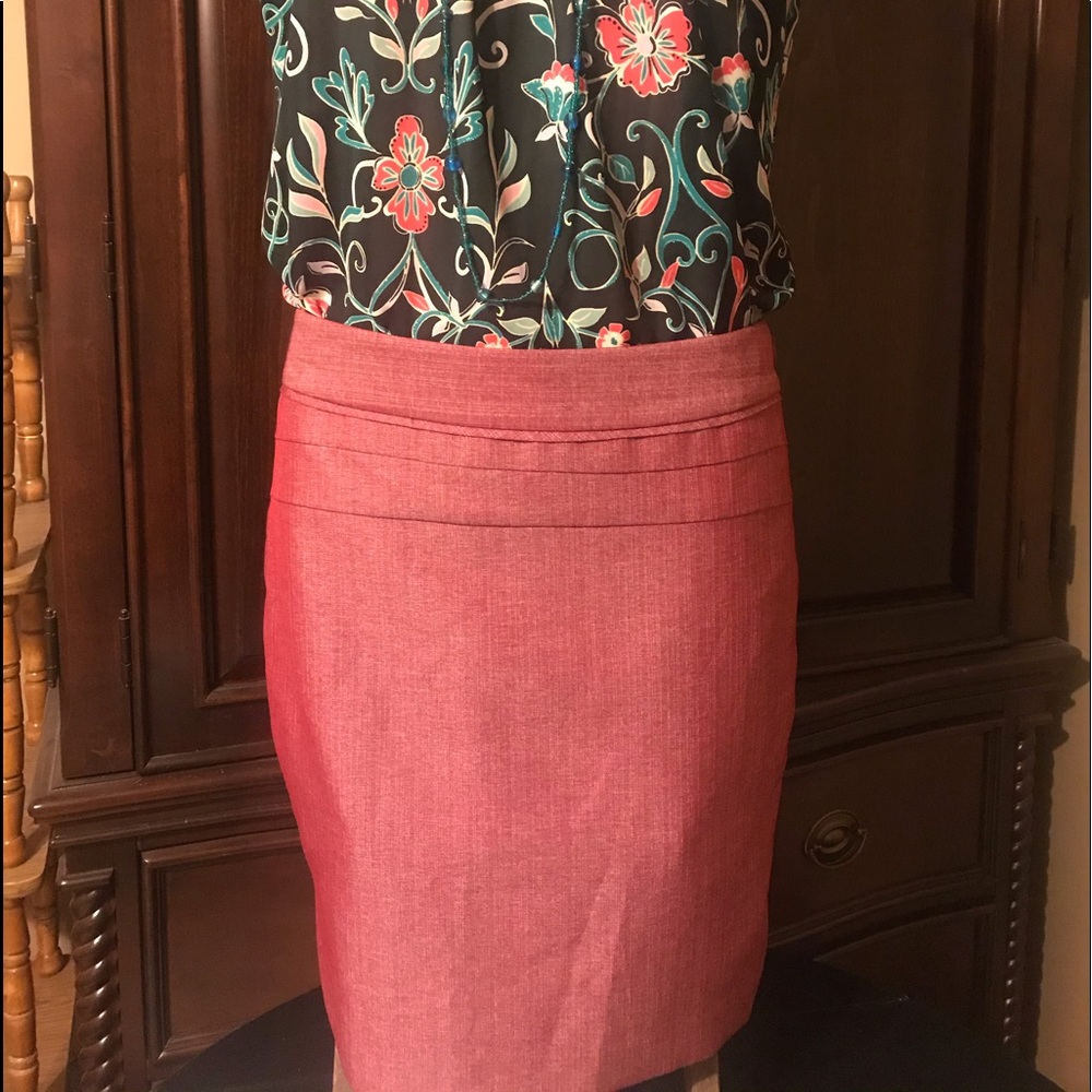 The Limited Cranberry pencil skirt